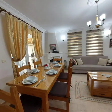 Holication Villas Michael Private Pool Villa